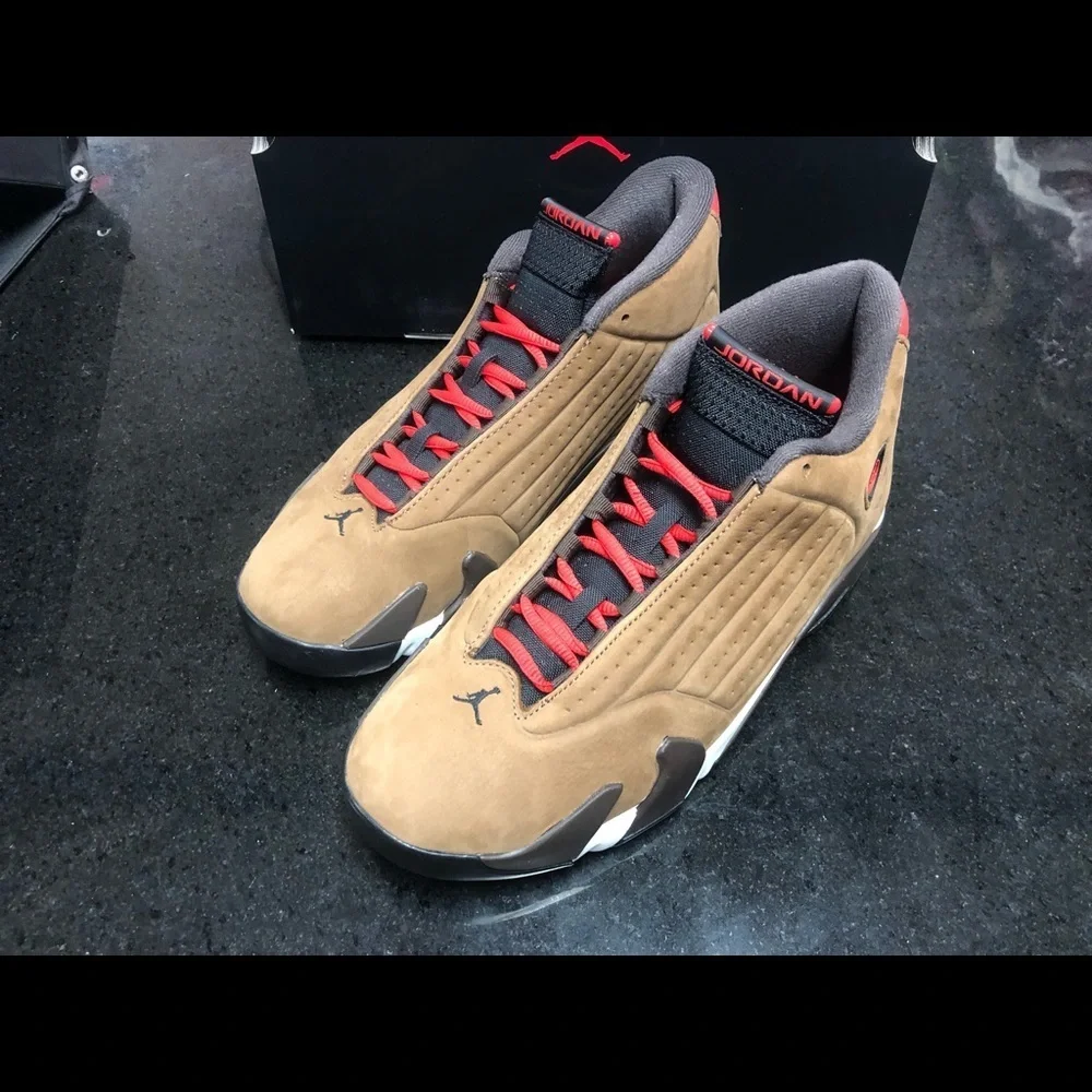 Sz 7.5 Air Jordan 14 Retro SE 